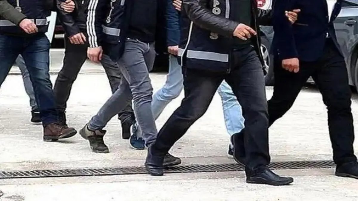 Barış Boyun suç örgütünün cezaevi yapılanmasına operasyon: Avukatlar da gözaltında