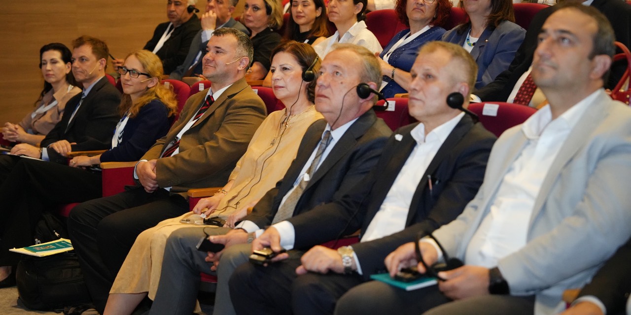 Eskişehir’de İklim Değişikliği ve Çevre Sempozyumu başladı
