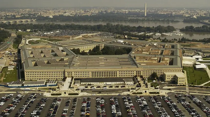 Pentagon’da kırmızı alarm: Karantinaya alındı