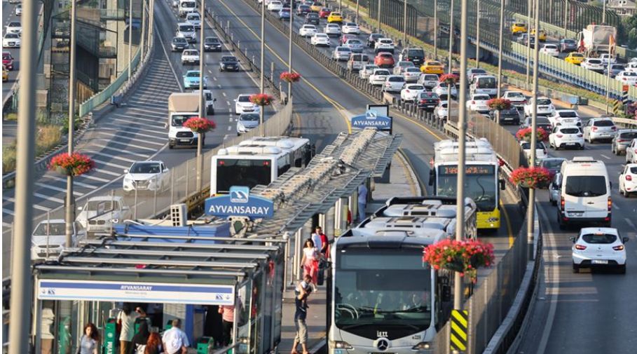 İBB duyurdu: 29 Mayıs'ta toplu ulaşım ücretsiz olacak