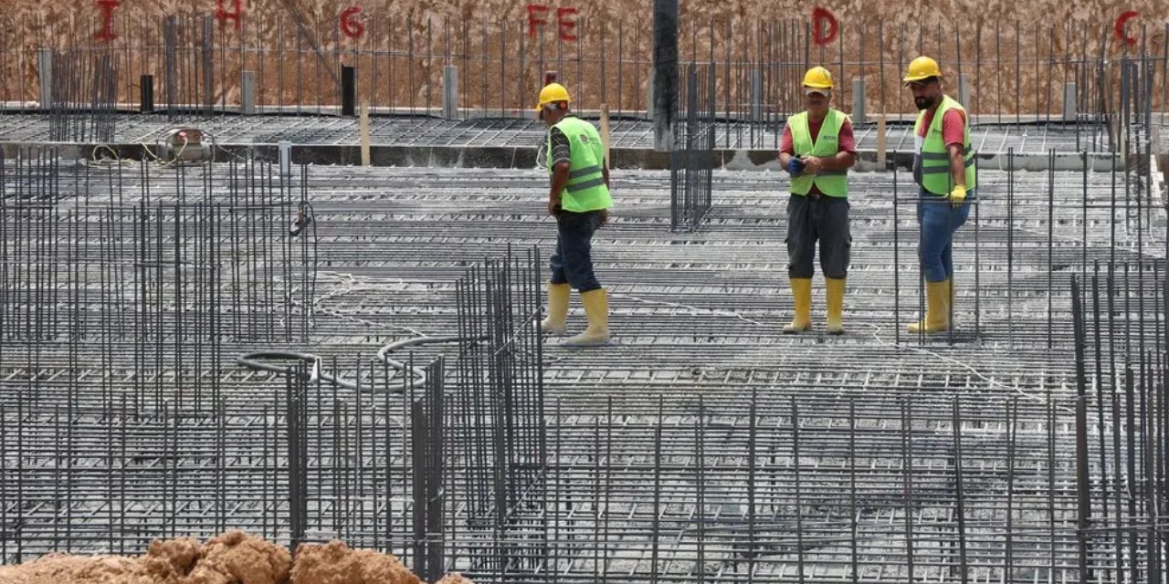 İnşaatlarda ezber bozan dönem başladı! Beton dökülmeden önce vatandaş çağrılacak: Demir testini halk yapacak!