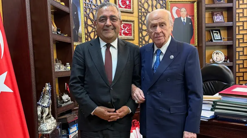 CHP'li isimden Bahçeli'ye sürpriz