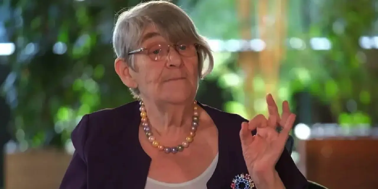 Canan Karatay’dan cildi cam gibi yapan mucizevi öneri: O besini açıkladı