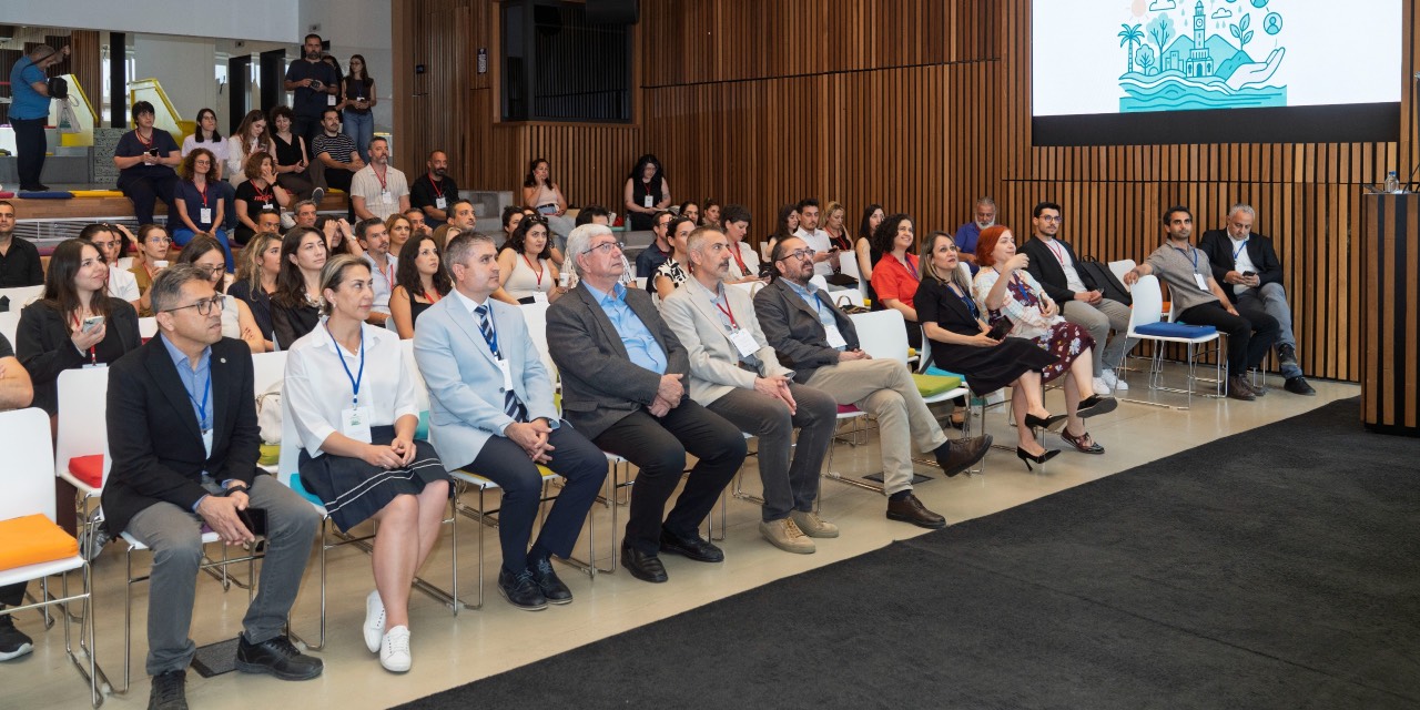 CRIZ-ERS Konferansı’nda İzmir’in iklim riskleri ve uyum stratejileri değerlendirildi