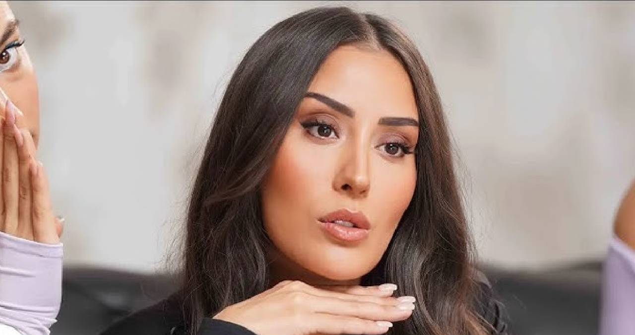 Hande Ünsal’ın zor günleri: Ünlü şarkıcı taburcu oldu, nazarlığını taktı