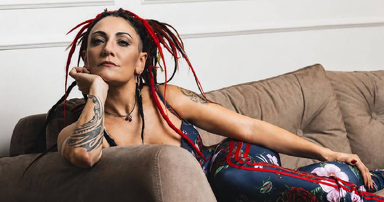 Yıllar sonra kameralara yakalandı: Özlem Tekin son haliyle şaşırttı