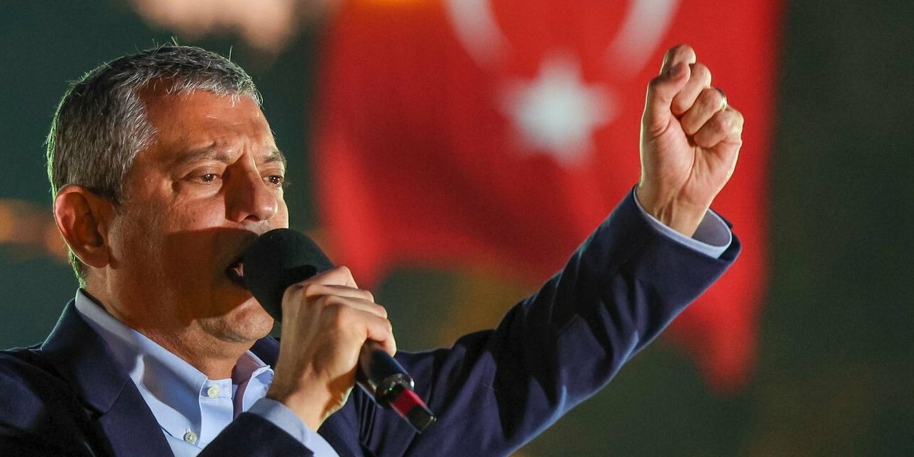 Özgür Özel'in yeni partisinin adı ve logosu sızdı: 'Grup Toplantısı'nda sinyalini vermişti' iddiası