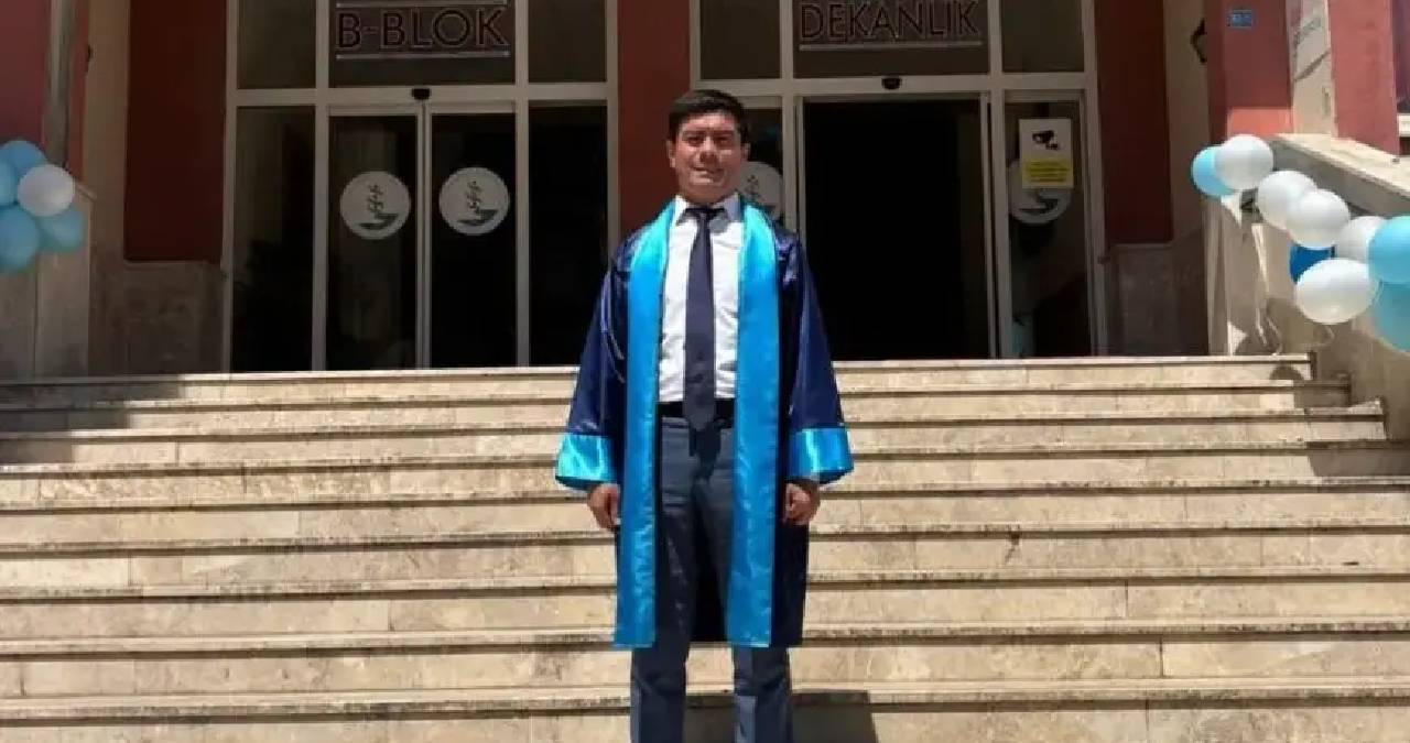 Askeriyeden emekli oldu okumalara doyamadı: 8 üniversite bitirdi 9 için sınava girdi