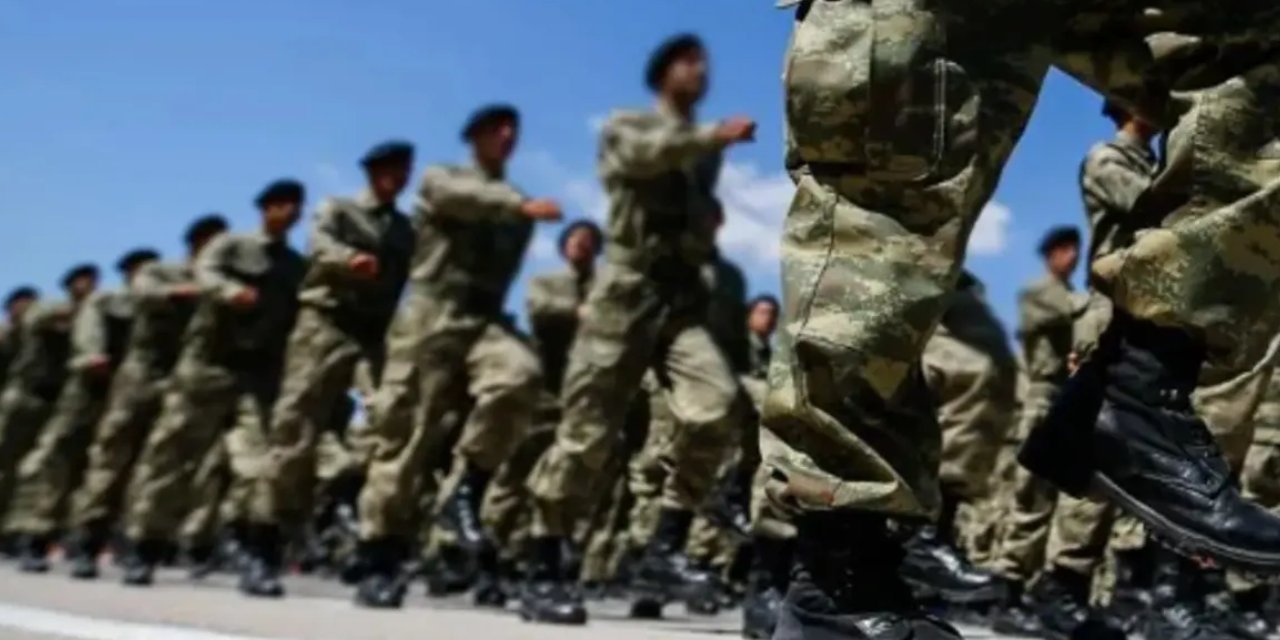 400 bin gurbetçiyi ilgilendiriyor! Askerlikte büyük değişiklik
