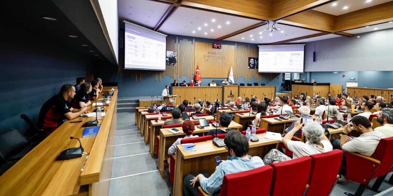 İzmir’de afet hazırlıkları İçin STK’larla koordinasyon toplantısı düzenlendi