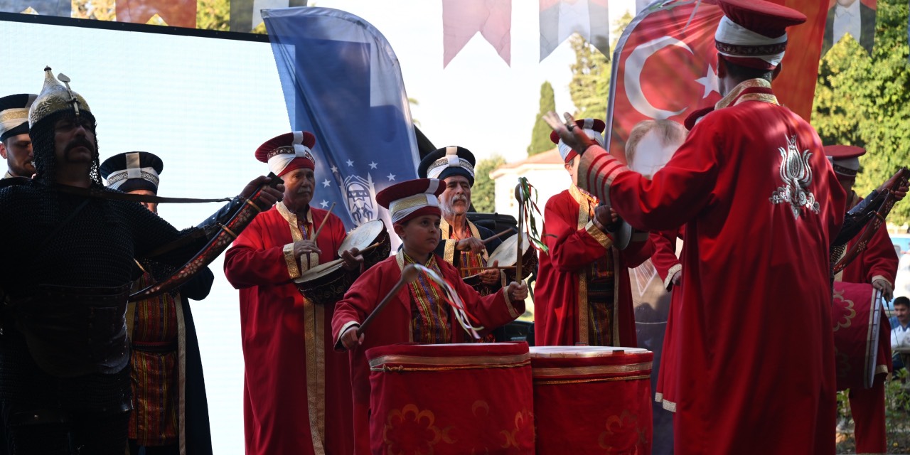 Bursa'nın Fethi'nin 700. yılı etkinlikleri Osmangazi'de başladı