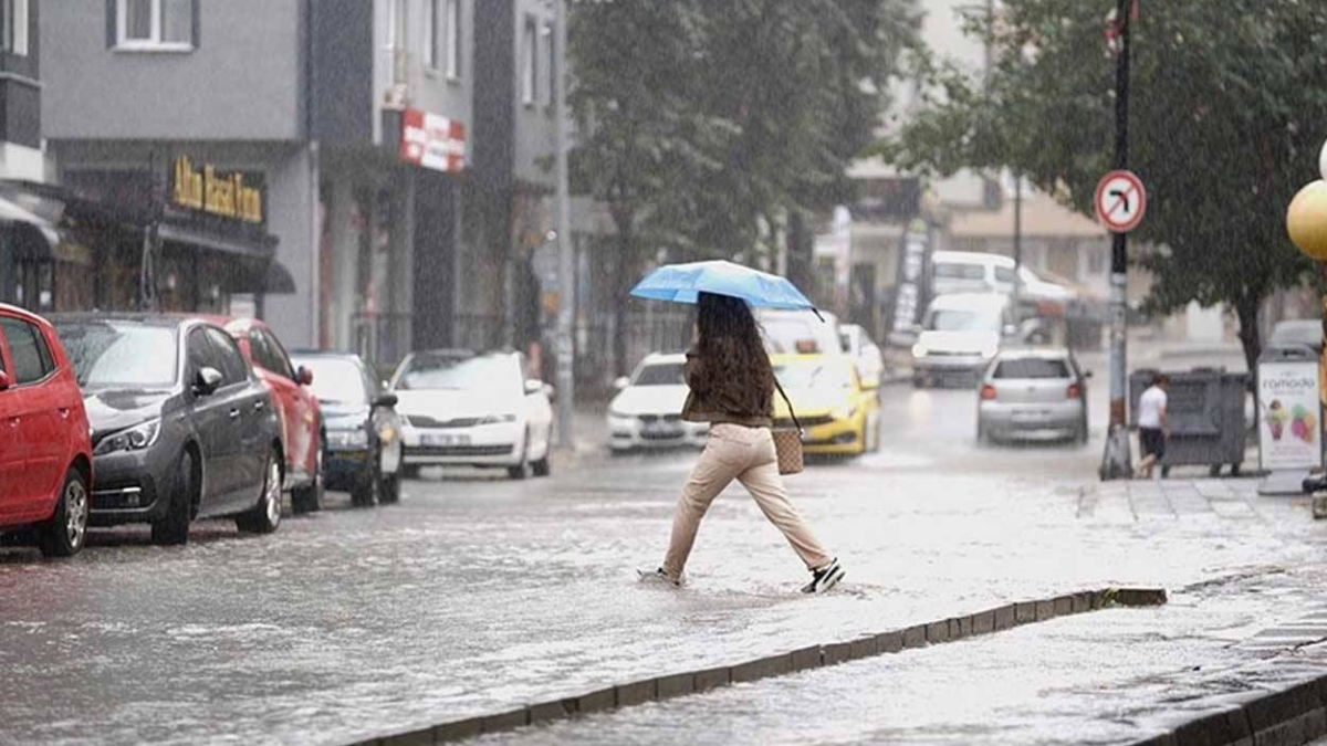 Türkiye, yağışlara teslim! Meteoroloji'den kritik uyarı