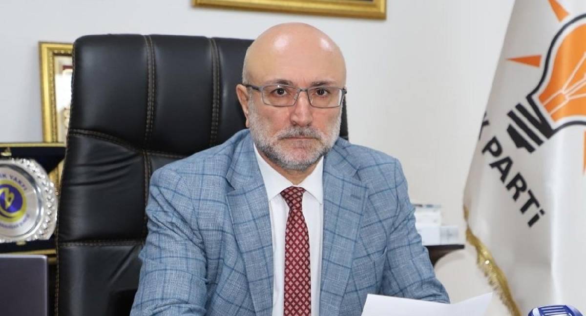 AK Parti Afyonkarahisar İl Başkanı Turgay Şahin görevinden ayrıldı