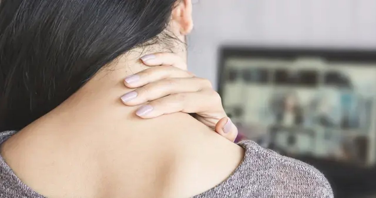 Serinlemek isterken sağlığınızdan olmayın: Boyun tutulması ve kas spazmına dikkat