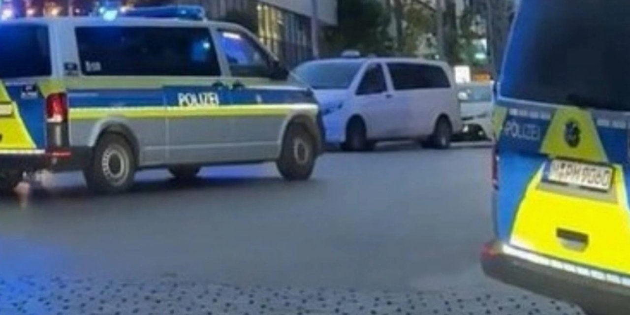Almanya'da liseye saldırı: Yaralılar var