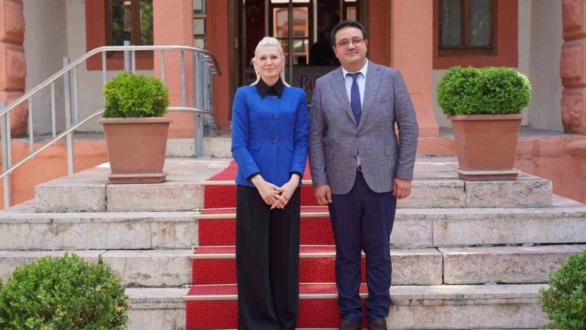 Bilecik Belediye Başkan Yardımcısı Bilen Gökten görevinden istifa etti