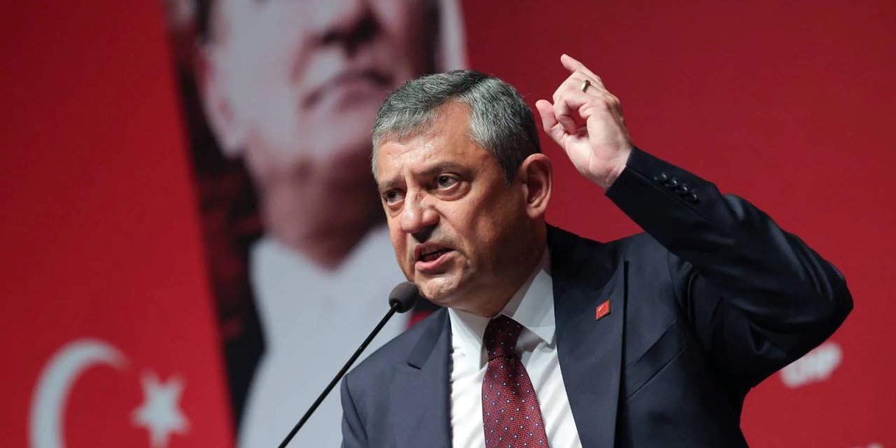 Özgür Özel'den yeni parti açıklaması! Genel başkan kim olacak?