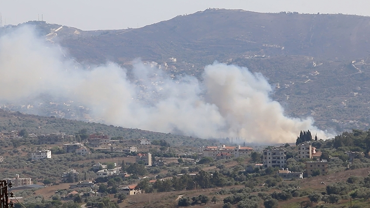 İsrail Lübnan'daki bir evi bombaladı: Bir kadın hayatını kaybetti