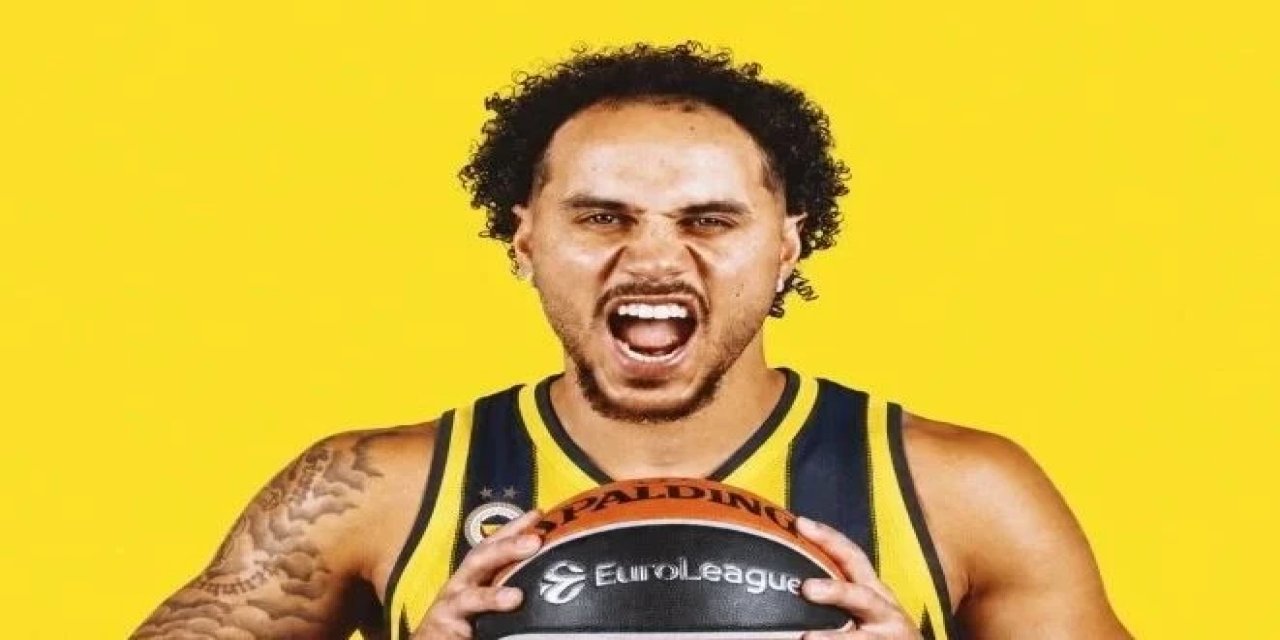Shane Larkin formayı giydi! Fenerbahçe'den açıklama