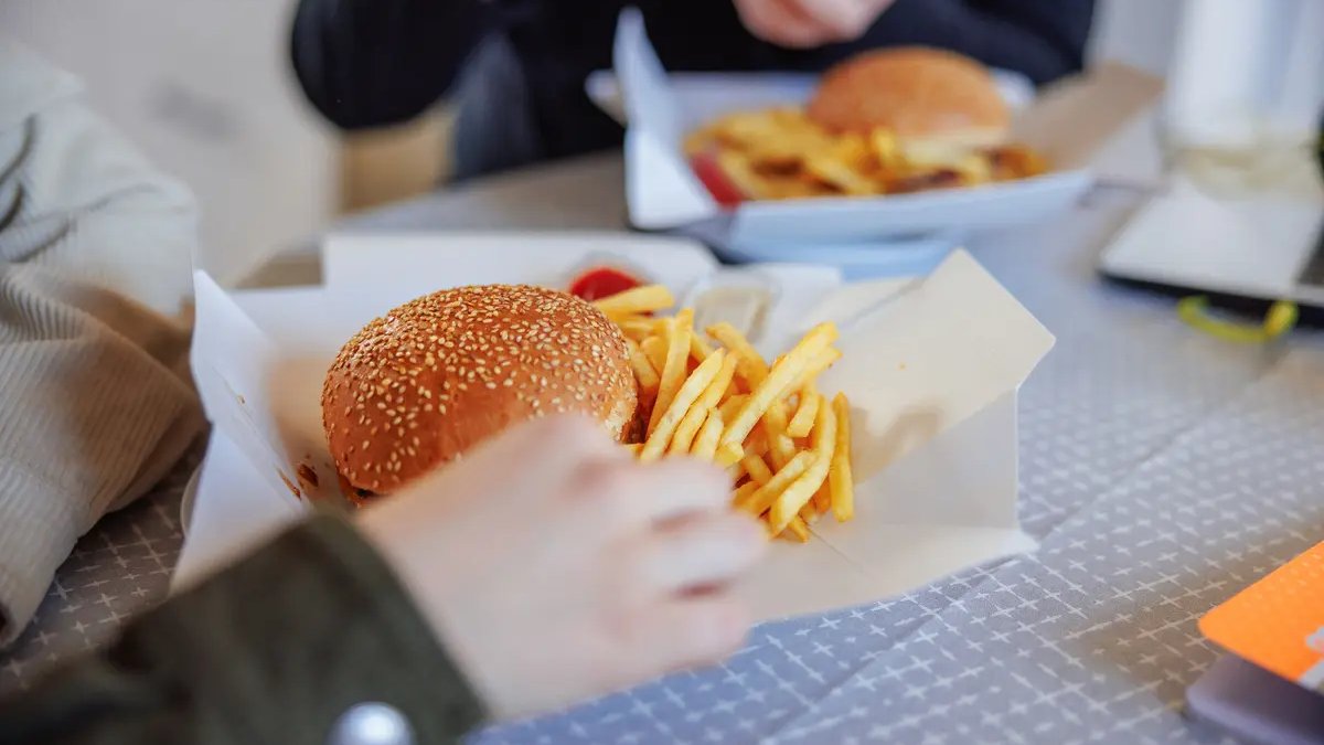 KFC'nin rotası değişti: 200'ü aşkın restoran kapandı