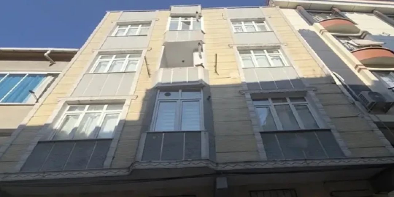 İstanbul'da 3 katlı bina boşaltıldı