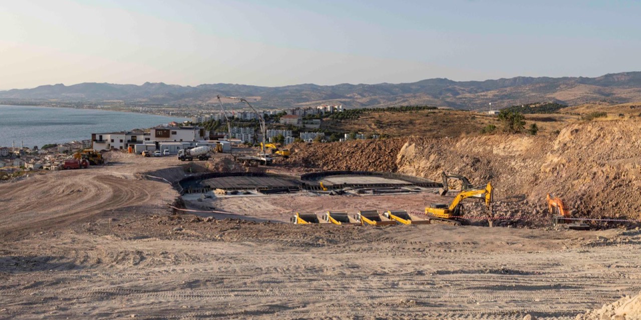 İzmir Dikili’ye çevre altyapısını kapsayan 1,5 milyar liralık yeni yatırım