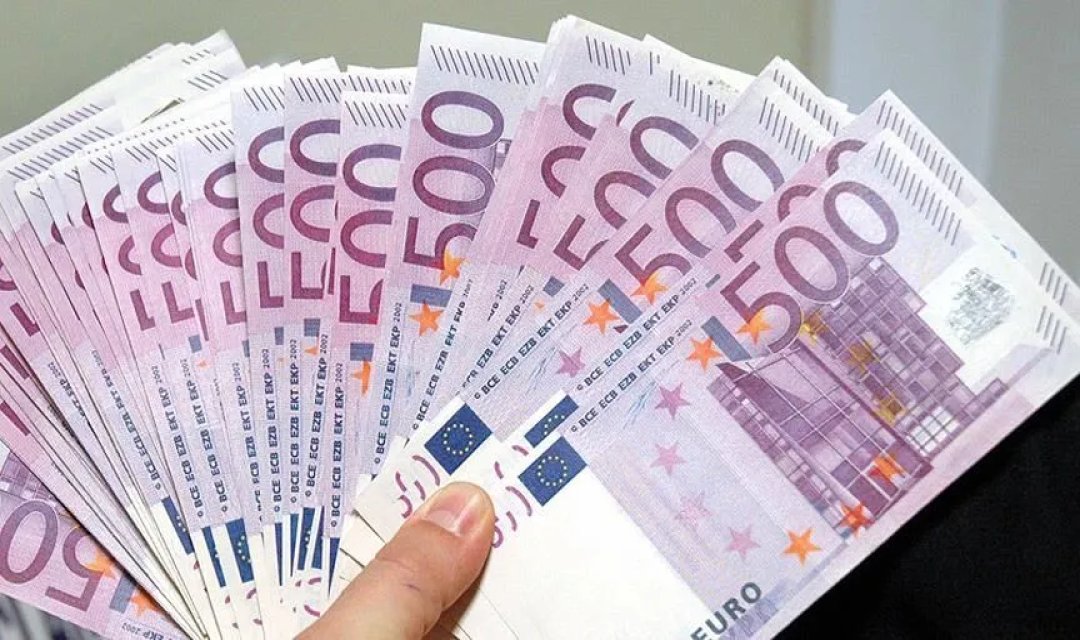 Almanya'da Türkiye'ye kayıt dışı para transferine hapis cezası