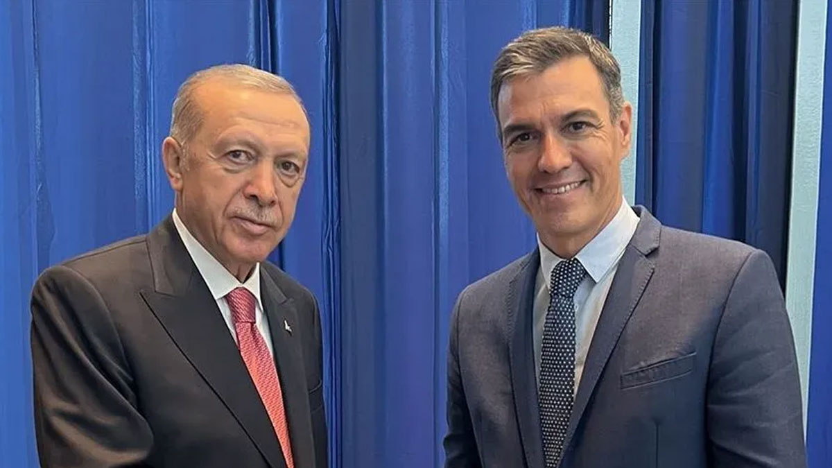 Erdoğan'dan Sanchez'e Dünya Kupası tebriği