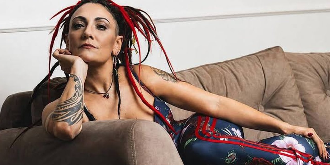 Özlem Tekin müzik dünyasına dönüyor mu? 2 milyon dolarlık dev teklif