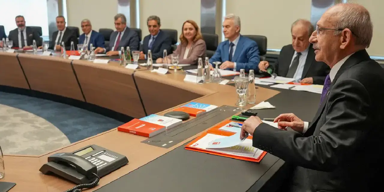 İstifalar sonrası Kılıçdaroğlu'ndan MYK toplantısı