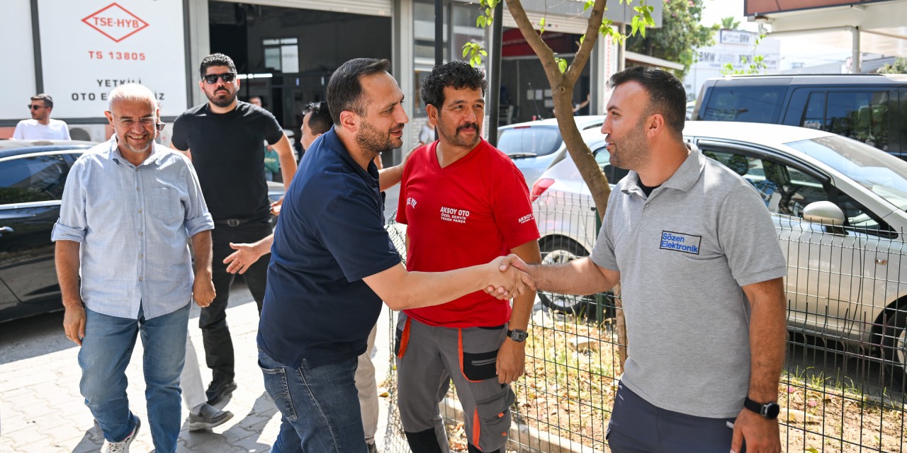 Bornova Belediye Başkanı Eşki, 3. Sanayi Sitesi esnafıyla buluştu