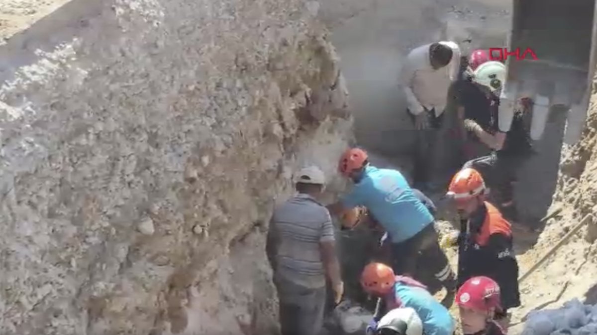 Malatya'da göçük: 2 işçi toprak altında kaldı