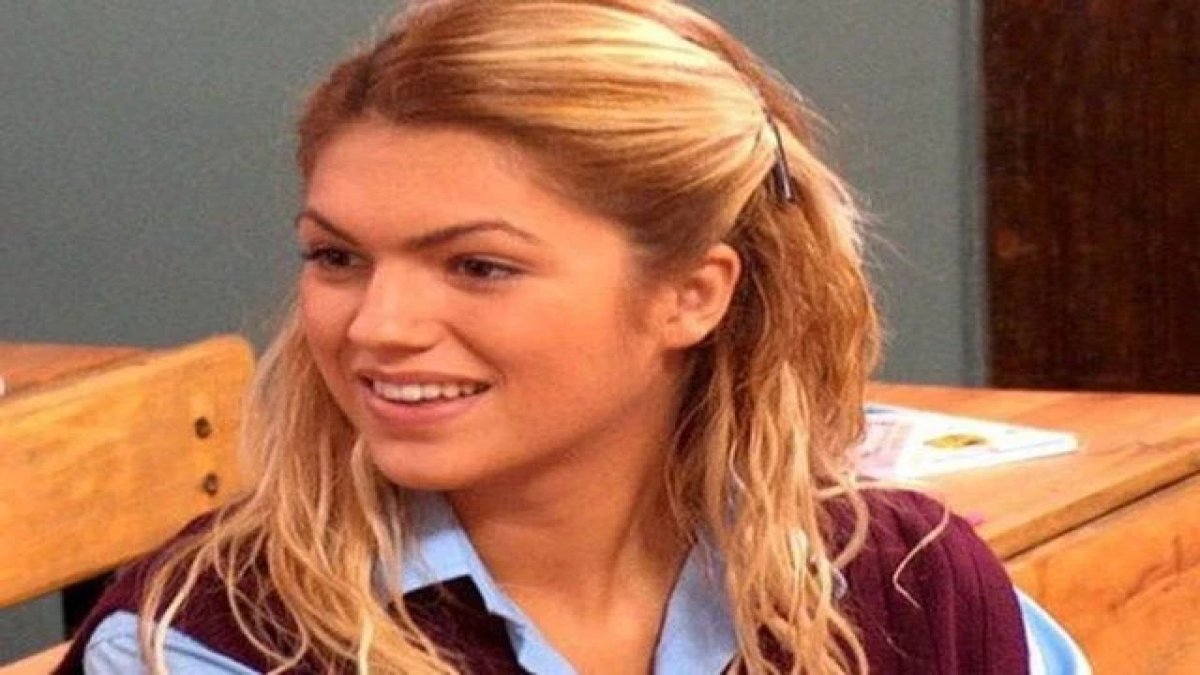 Hayat Bilgisi'nin Barbie'si İpek Erdem yıllar sonra setlere dönüyor