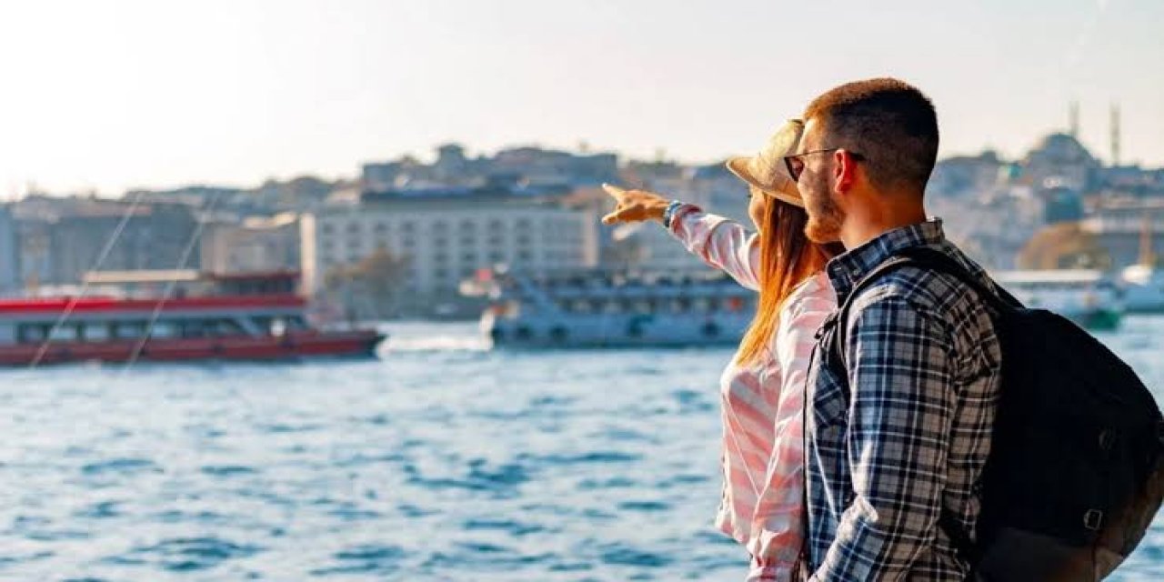 Milyonlar Türkiye'ye akın etti: En çok turist gönderen 3 ülke belli oldu