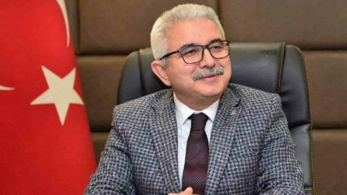 6 Şubat'ta 42 kişinin yaşamını yitirdiği sitenin müteahhiti tahliye edildi
