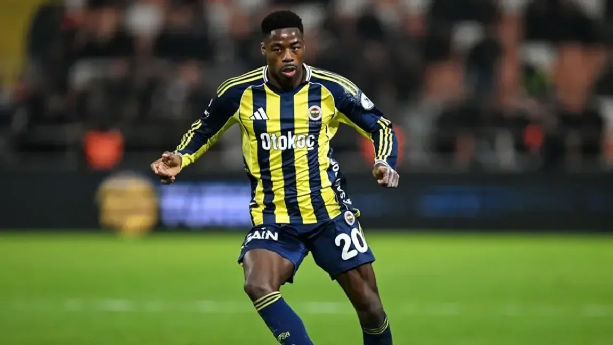 Fenerbahçe'de sürpriz ayrılık kararı