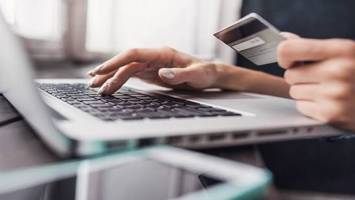 2 bin 100'den fazla manga siparişini iptal etti: 'Stresten yaptım' diyen kadın tutuklandı
