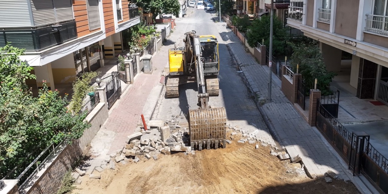 Efeler Belediyesi'nden Güzelhisar yollarında bakım çalışması