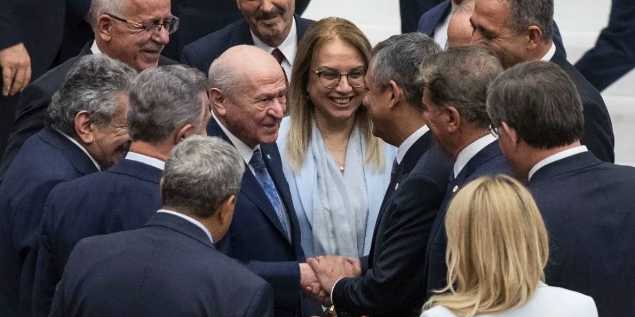 Bahçeli'den Özel'e flaş soru: 91 milletvekiline nasıl ulaştınız?