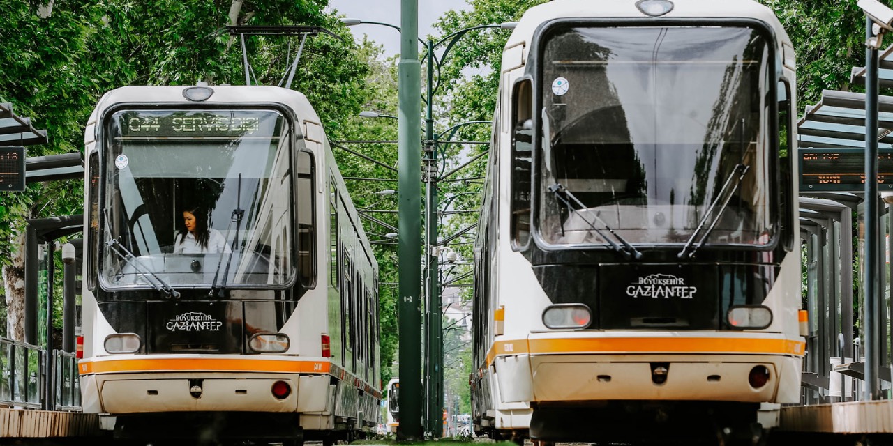 Gaziantep’te yeni tramvayların rengini vatandaşlar belirleyecek