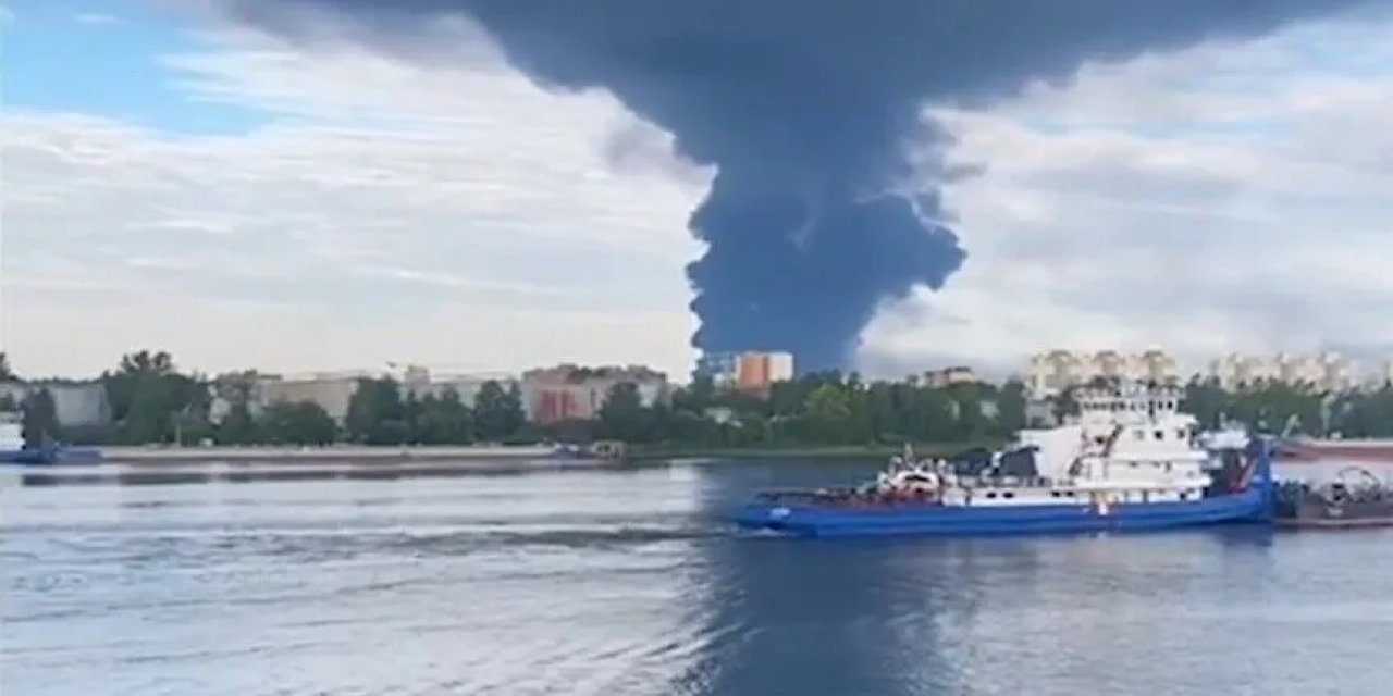 Ukrayna, Rusya'nın Karadeniz'deki tahıl terminallerini vurdu