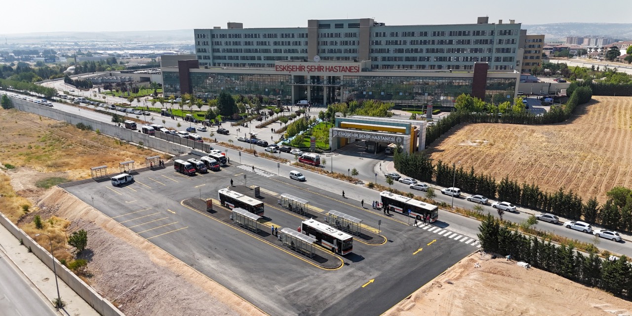 Eskişehir Şehir Hastanesi önünde toplu ulaşım alanı düzenlendi