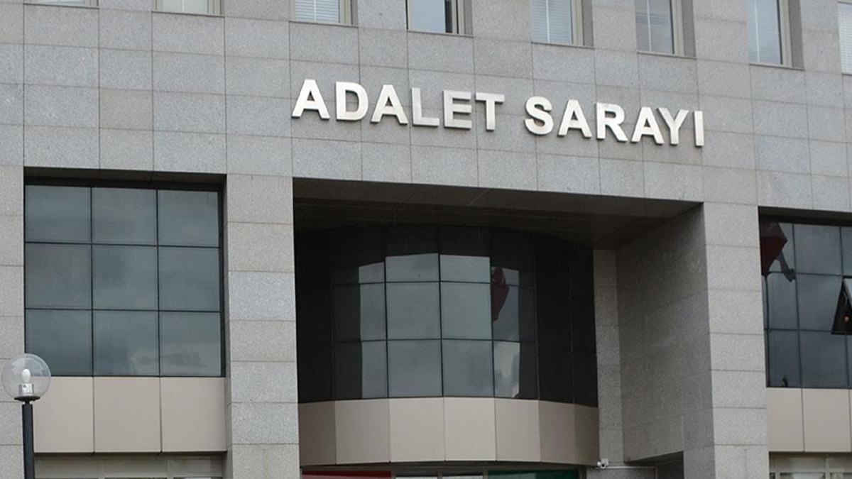 Aksaray'da öğrencileri darbeden eğitim yöneticisi açığa alındı