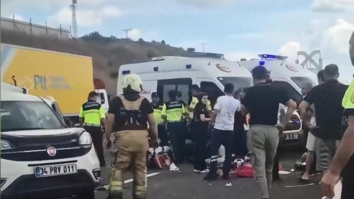 Kuzey Marmara Otoyolu’nda kahreden kaza: 3 kardeş yaşamını yitirdi