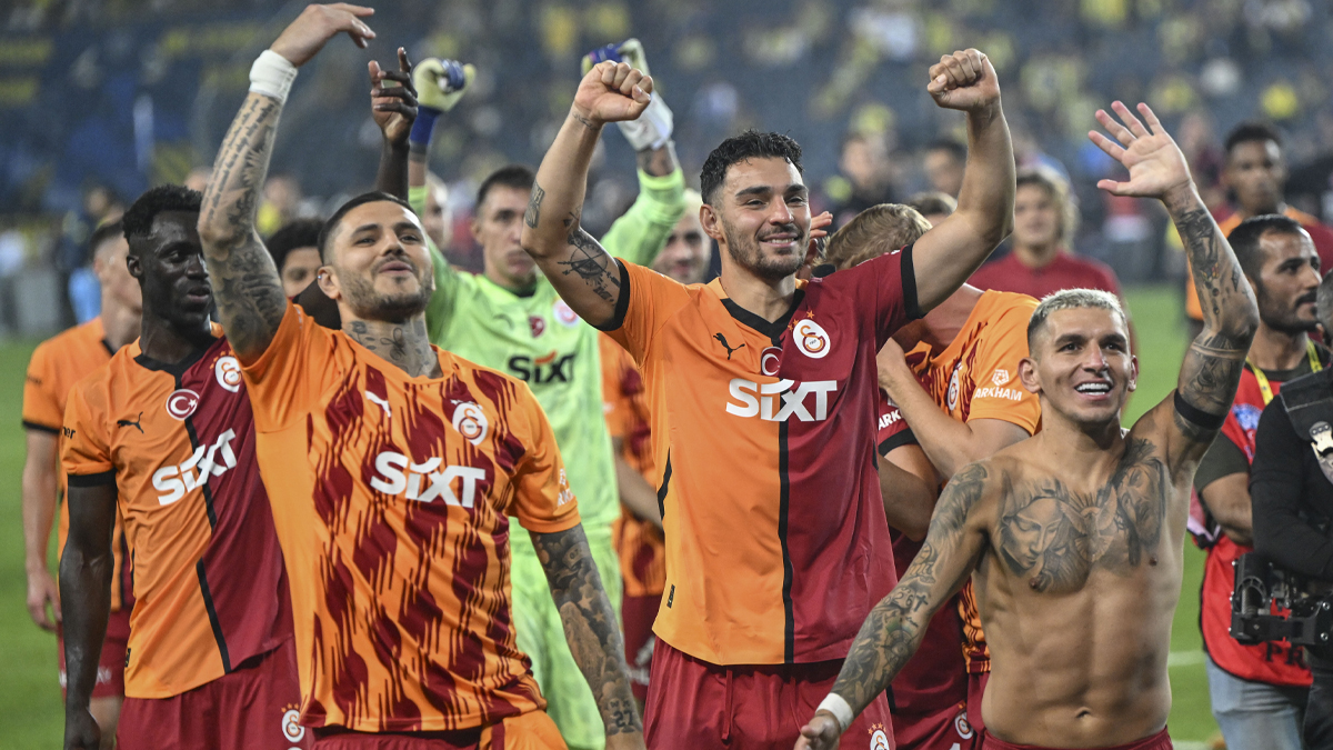 Galatasaray, Fenerbahçe'yi 3-1 yenerek 6'da 6 yaptı