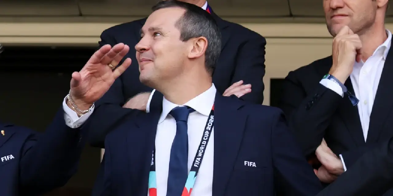 Dünya Kupası hisseleri kriz yarattı: FIFA'da 3 numara görevini bıraktı