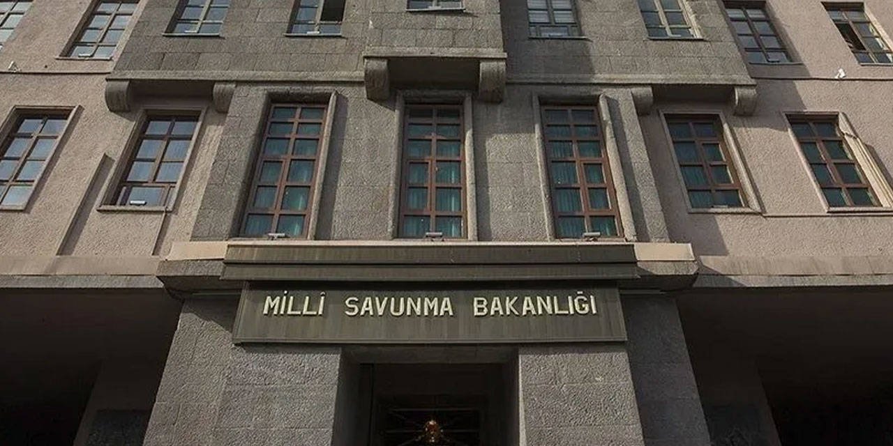 İsrail'in vurduğu Ebu ez-Zuhur Hava Üssü için MSB'den kritik açıklama: Üste Türk askeri bulunmuyor