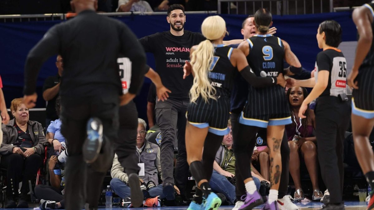 FETÖ'cü Enes Kanter, WNBA maçında olay çıkardı: Natasha Cloud ile tartıştı