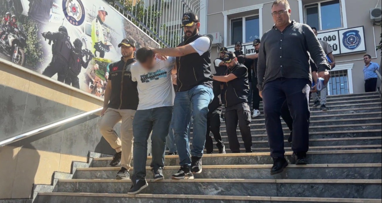 İstanbul’da toplu taşımada yankesicilik operasyonu: 20 şüpheli yakalandı
