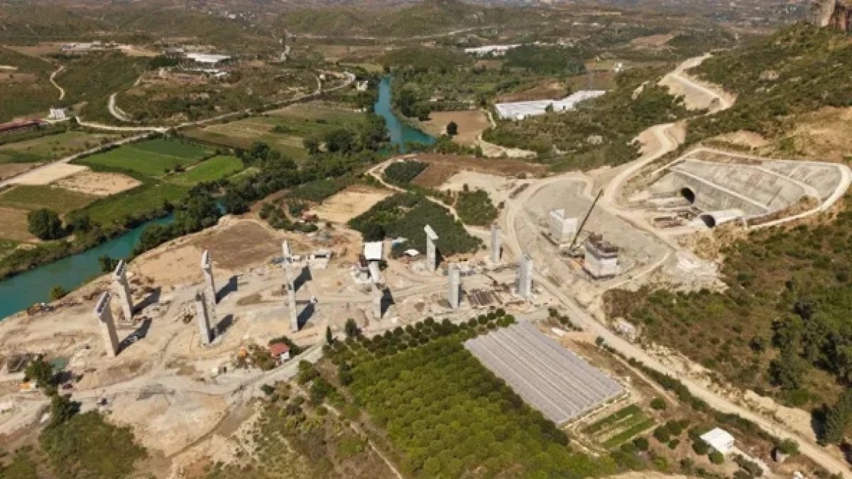 2,5 saatlik yol 36 dakikaya inecek